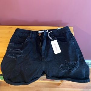 Ripped vintage high rise mom shorts